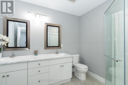 90 - 2070 Meadowgate Boulevard, London, ON - Indoor Photo Showing Bathroom