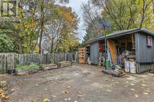 210 Ridgewood Crescent, London, ON - Outdoor