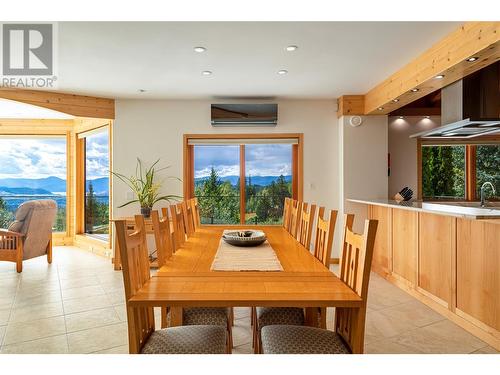 8100, 8104 Silver Star Road, Vernon, BC - Indoor Photo Showing Dining Room