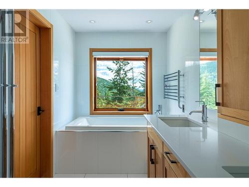 8100, 8104 Silver Star Road, Vernon, BC - Indoor