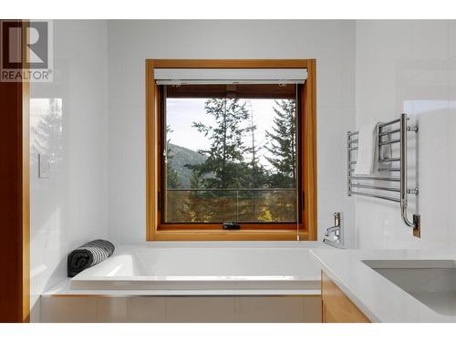 8100, 8104 Silver Star Road, Vernon, BC - Indoor