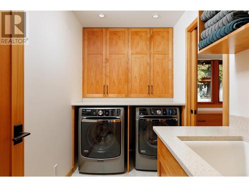 8100, 8104 Silver Star Road, Vernon, BC - Indoor Photo Showing Laundry Room