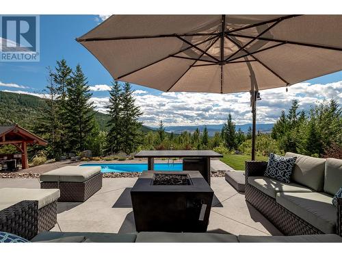 8100, 8104 Silver Star Road, Vernon, BC - Outdoor With In Ground Pool With Deck Patio Veranda With Exterior