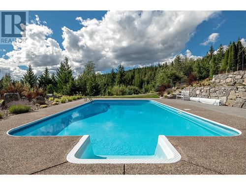 8100, 8104 Silver Star Road, Vernon, BC - Outdoor With In Ground Pool With Backyard