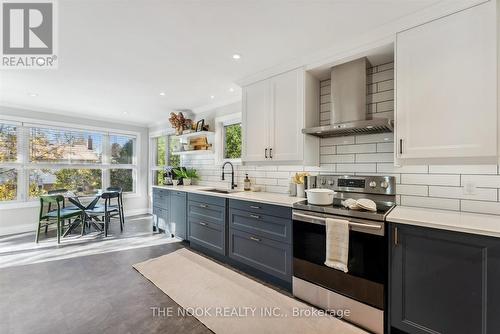 349 Regal Briar Street, Whitby (Blue Grass Meadows), ON - Indoor Photo Showing Kitchen With Upgraded Kitchen