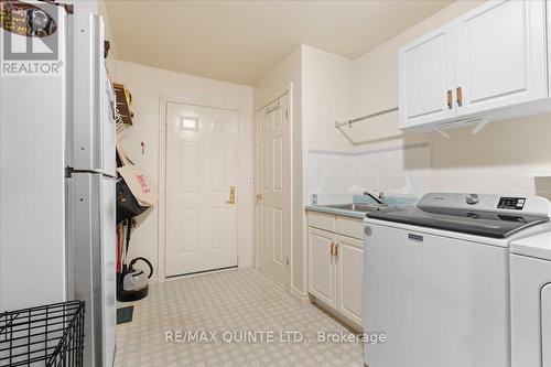 115 Palmer Road, Belleville, ON - Indoor Photo Showing Laundry Room