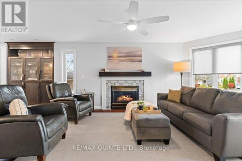 115 Palmer Road, Belleville, ON - Indoor Photo Showing Living Room With Fireplace