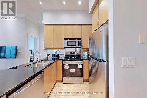 3108 - 4080 Living Arts Drive S, Mississauga, ON - Indoor Photo Showing Kitchen