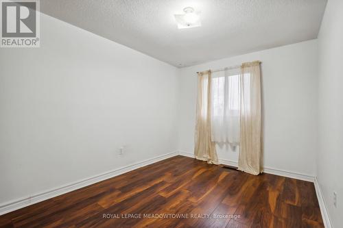 160 Royal Salisbury Way, Brampton, ON - Indoor Photo Showing Other Room