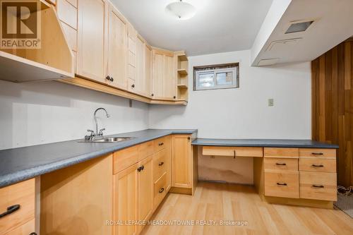 160 Royal Salisbury Way, Brampton, ON - Indoor Photo Showing Kitchen