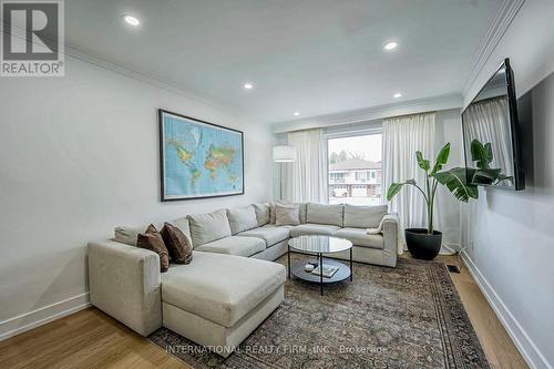 26 Dellbrook Crescent, Toronto, ON - Indoor Photo Showing Living Room