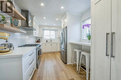 26 Dellbrook Crescent, Toronto, ON - Indoor Photo Showing Kitchen With Upgraded Kitchen