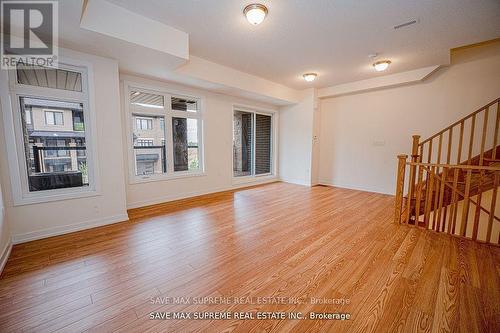 1556 Hilson Heights, Milton, ON - Indoor Photo Showing Other Room