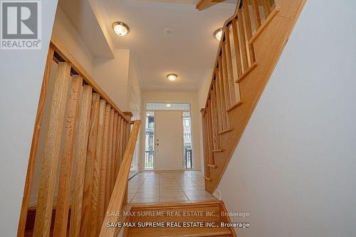 1556 Hilson Heights, Milton, ON - Indoor Photo Showing Other Room