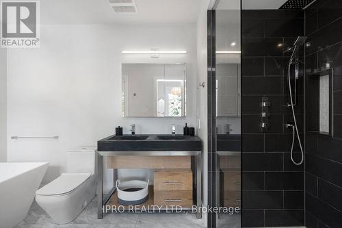 347 Windermere Avenue, Toronto, ON - Indoor Photo Showing Bathroom