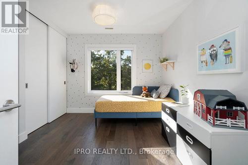 347 Windermere Avenue, Toronto, ON - Indoor Photo Showing Bedroom