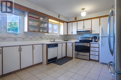 70 Watney Crescent, Toronto, ON - Indoor Photo Showing Kitchen