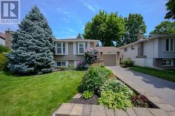 675 WOODVIEW ROAD  Burlington, ON L7N 3A4