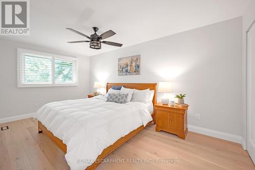 675 Woodview Road, Burlington, ON - Indoor Photo Showing Bedroom