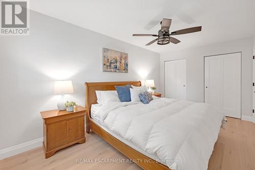 675 Woodview Road, Burlington, ON - Indoor Photo Showing Bedroom