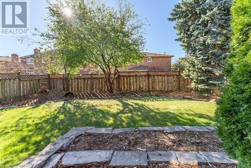 View of yard - 2080 Sixth Line, Oakville, ON - Outdoor