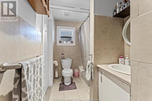 60 Main West Unit# 4, Kingsville, ON - Indoor Photo Showing Bathroom