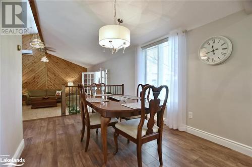 39 Trillium Court, Wasaga Beach, ON - Indoor Photo Showing Dining Room