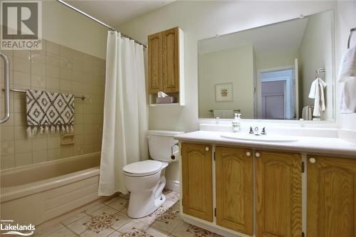 39 Trillium Court, Wasaga Beach, ON - Indoor Photo Showing Bathroom