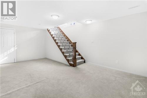 406 Blackleaf Drive, Ottawa, ON - Indoor Photo Showing Other Room