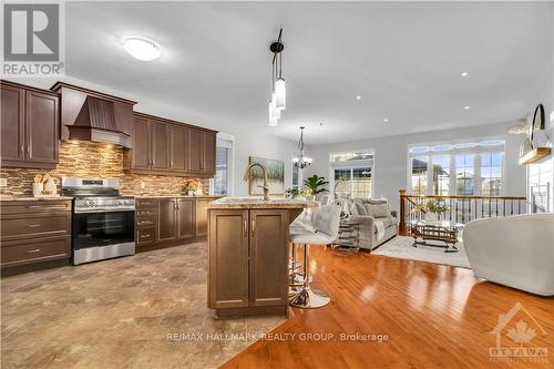 406 Blackleaf Drive, Ottawa, ON - Indoor Photo Showing Kitchen With Upgraded Kitchen