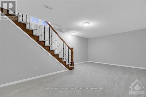 406 Blackleaf Drive, Ottawa, ON - Indoor Photo Showing Other Room