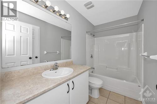 859 Kennacraig Private, Ottawa, ON - Indoor Photo Showing Bathroom