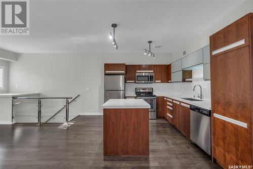 106 2315 Mcclocklin Road, Saskatoon, SK - Indoor Photo Showing Kitchen