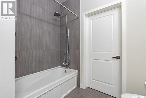 106 2315 Mcclocklin Road, Saskatoon, SK - Indoor Photo Showing Bathroom