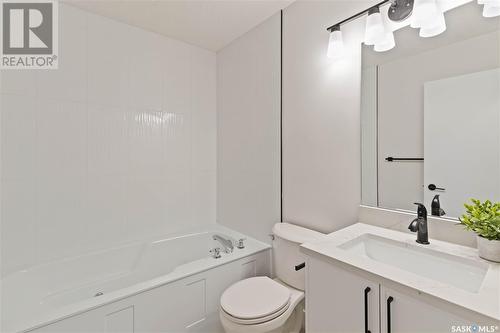 242 Anglin Place, Saskatoon, SK - Indoor Photo Showing Bathroom