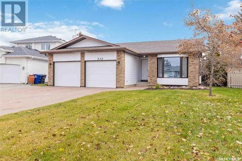 242 Anglin Place, Saskatoon, SK - Outdoor