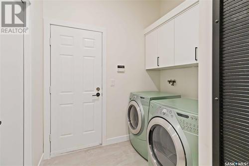 242 Anglin Place, Saskatoon, SK - Indoor Photo Showing Laundry Room