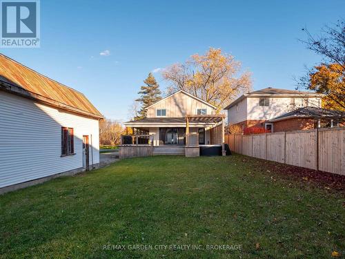 1076 Line Avenue, Pelham (662 - Fonthill), ON - Outdoor With Deck Patio Veranda