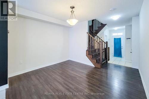 82 Reichert Court, Milton, ON - Indoor Photo Showing Other Room