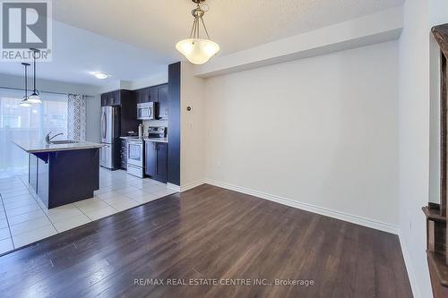 82 Reichert Court, Milton, ON - Indoor Photo Showing Kitchen