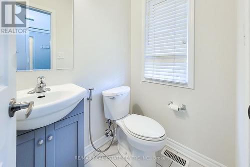 82 Reichert Court, Milton, ON - Indoor Photo Showing Bathroom