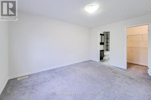 82 Reichert Court, Milton, ON - Indoor Photo Showing Other Room