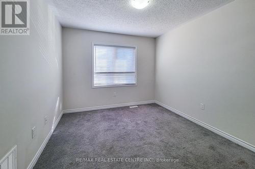 82 Reichert Court, Milton, ON - Indoor Photo Showing Other Room