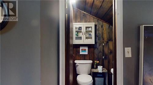 359 Ketchankookem Trail, Mindemoya, Manitoulin Island, ON - Indoor Photo Showing Bathroom