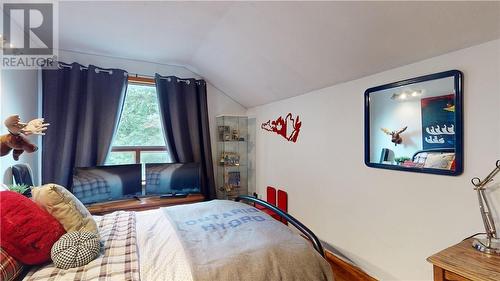 359 Ketchankookem Trail, Mindemoya, Manitoulin Island, ON - Indoor Photo Showing Bedroom