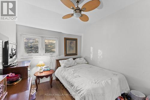 344 Fife Avenue, Smith-Ennismore-Lakefield, ON - Indoor Photo Showing Bedroom