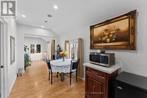 344 Fife Avenue, Smith-Ennismore-Lakefield, ON - Indoor Photo Showing Dining Room