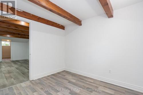 39 Brackenbury Street, Grey Highlands, ON - Indoor Photo Showing Other Room