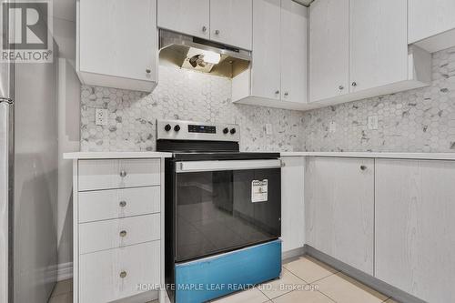 70 Hashmi Place, Brampton, ON - Indoor Photo Showing Kitchen