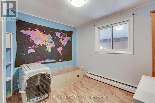 315 Burns Street, Strathroy-Caradoc (Sw), ON - Indoor Photo Showing Other Room